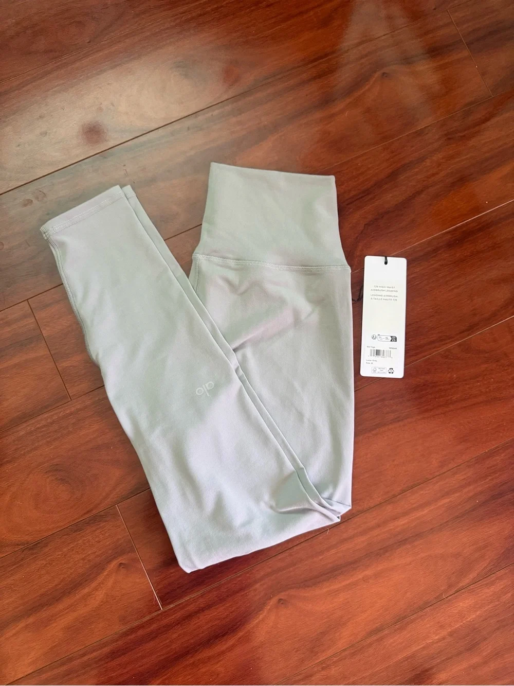 Alo Logo 7/8 High Waist Airbrush Lunar Gray Leggings Women’s Sz Medium-NWT